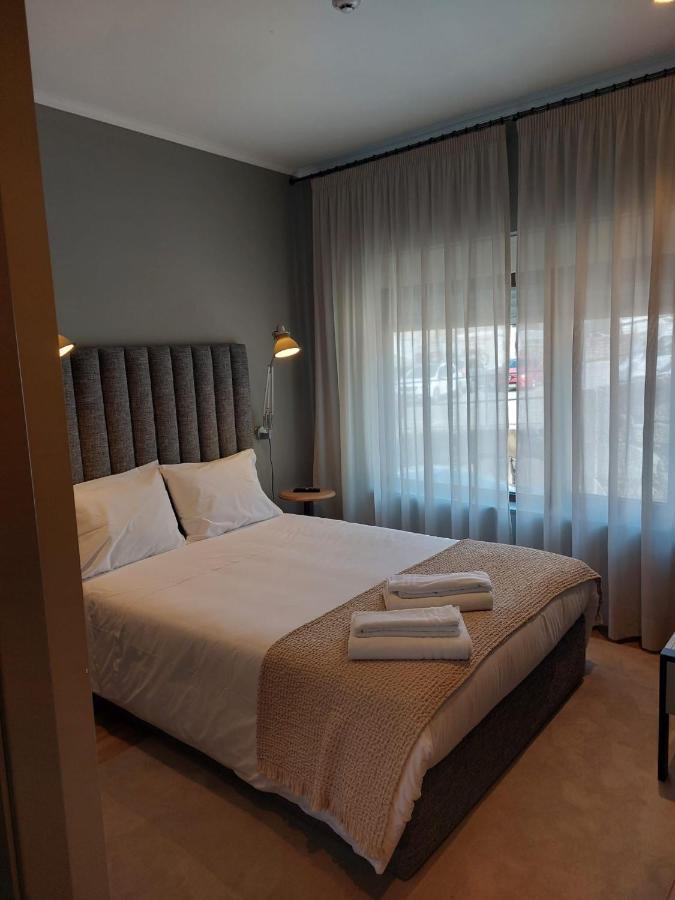 River Eyes Suites Вила Нова ди Гая Екстериор снимка
