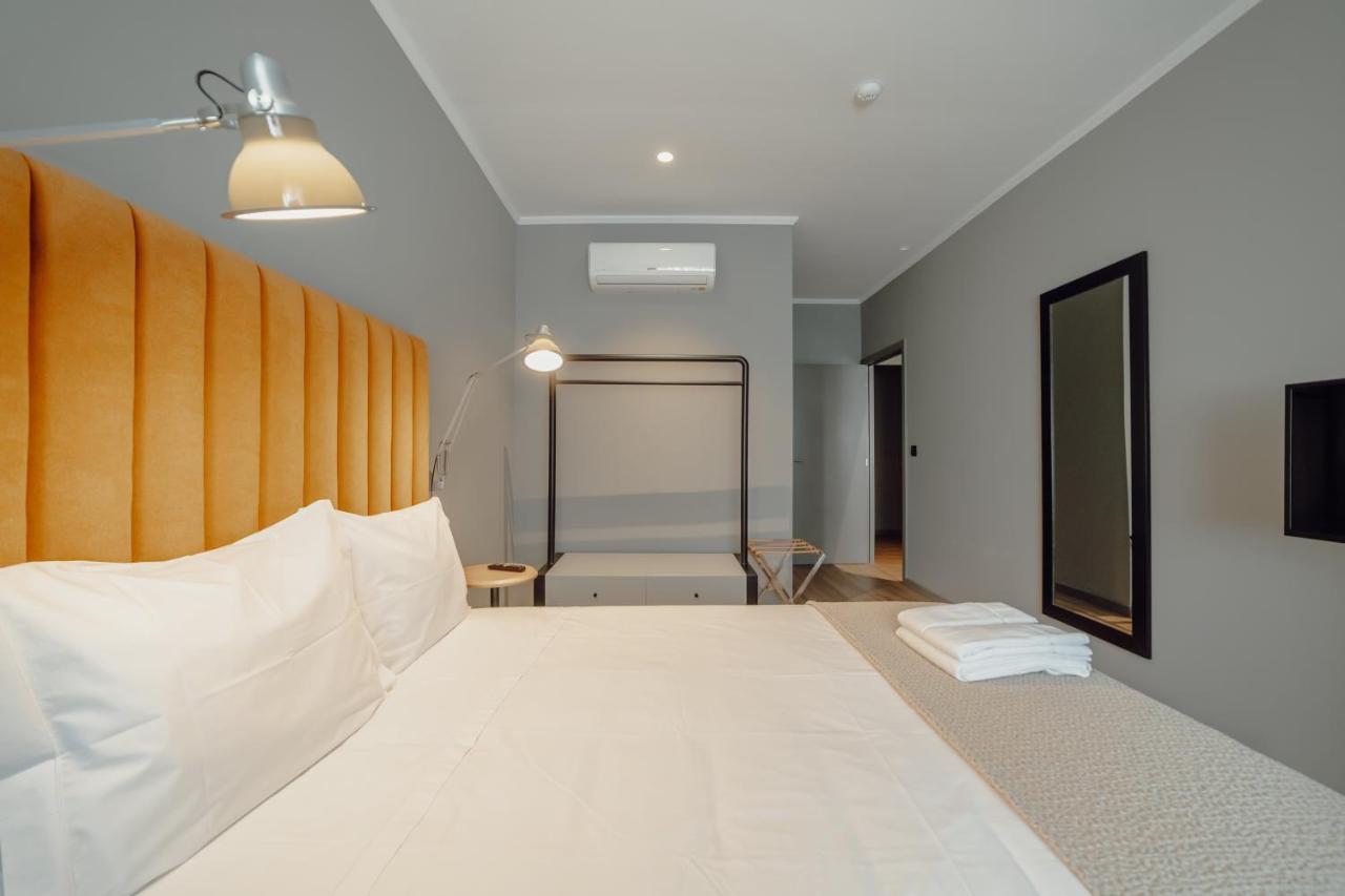 River Eyes Suites Вила Нова ди Гая Екстериор снимка