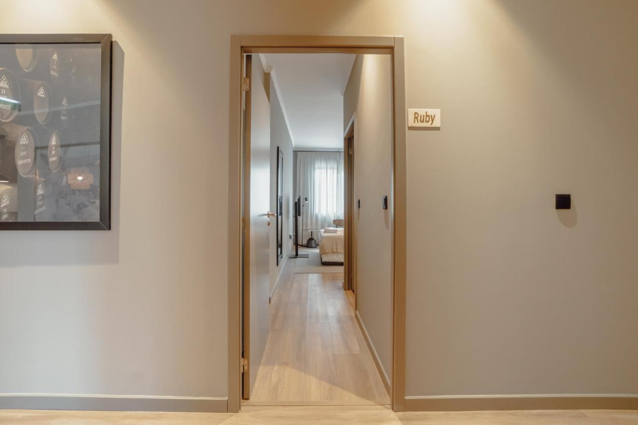 River Eyes Suites Вила Нова ди Гая Екстериор снимка