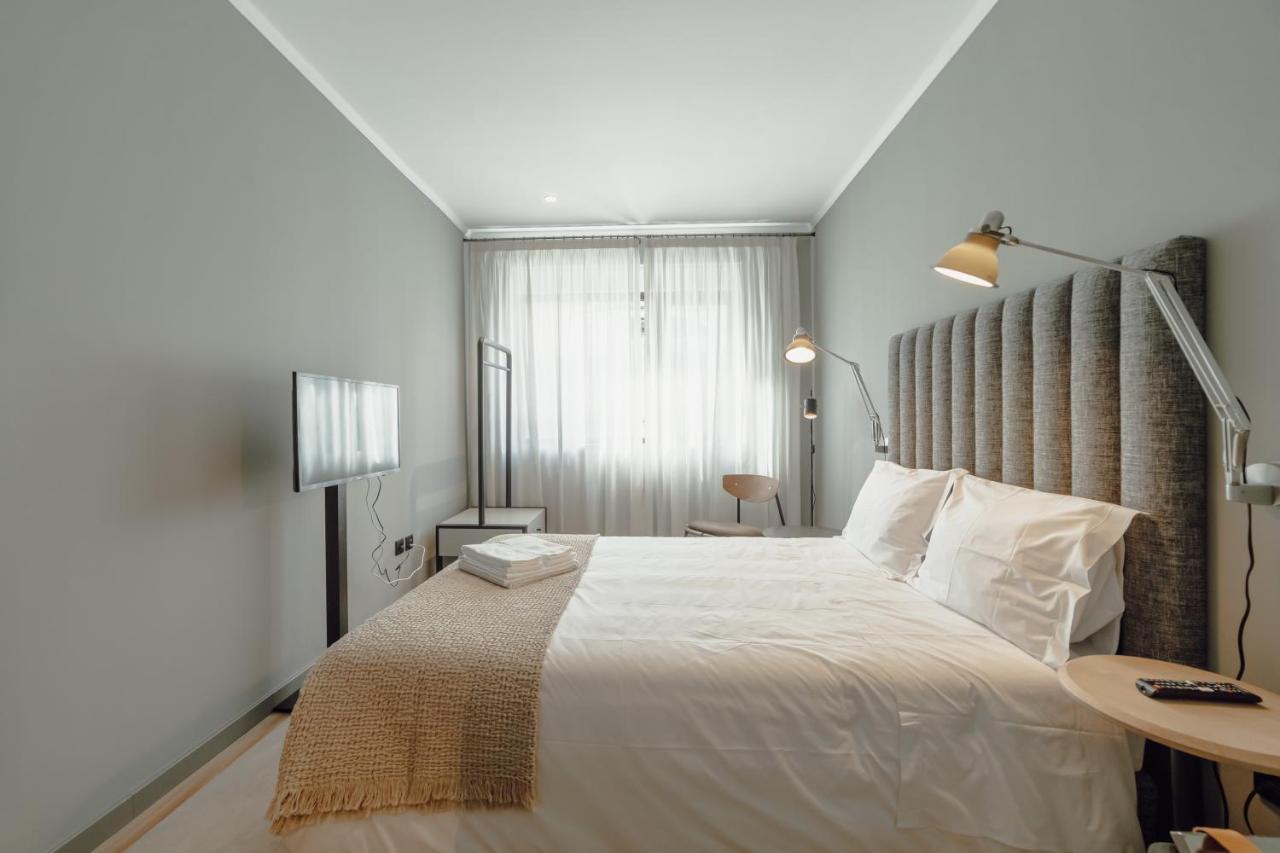 River Eyes Suites Вила Нова ди Гая Екстериор снимка